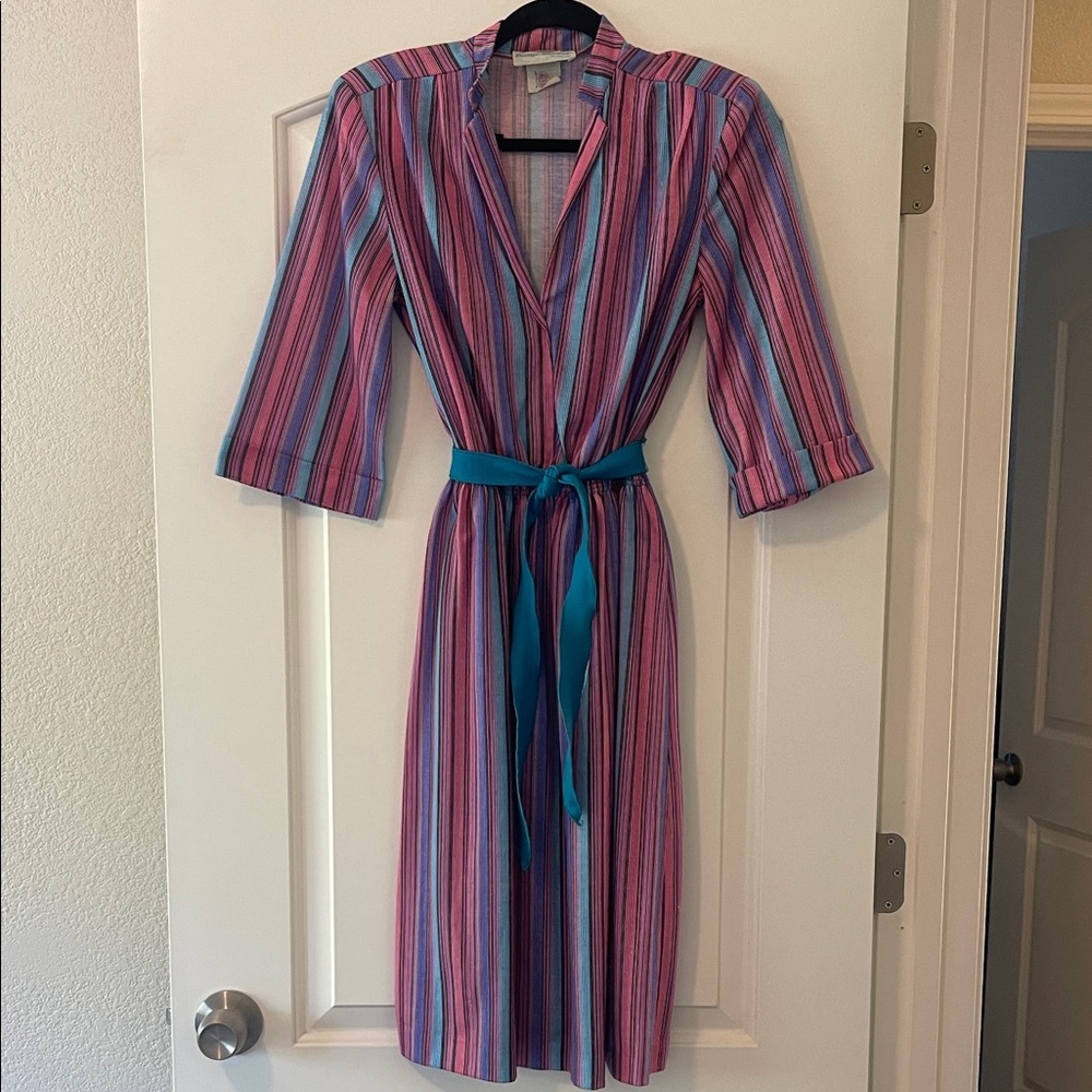 Vintage 70’s Stunning Striped Multicolor Belted Dress